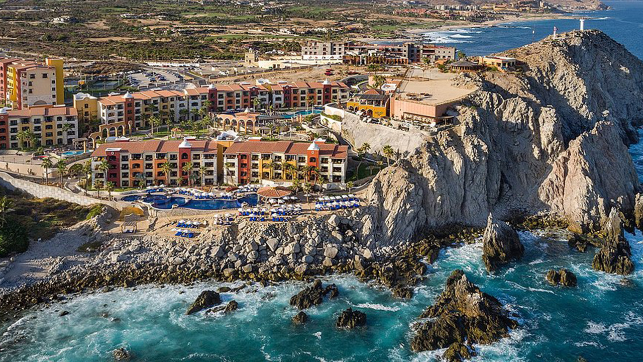 Transportación a Hacienda Encantada Resort and Residences