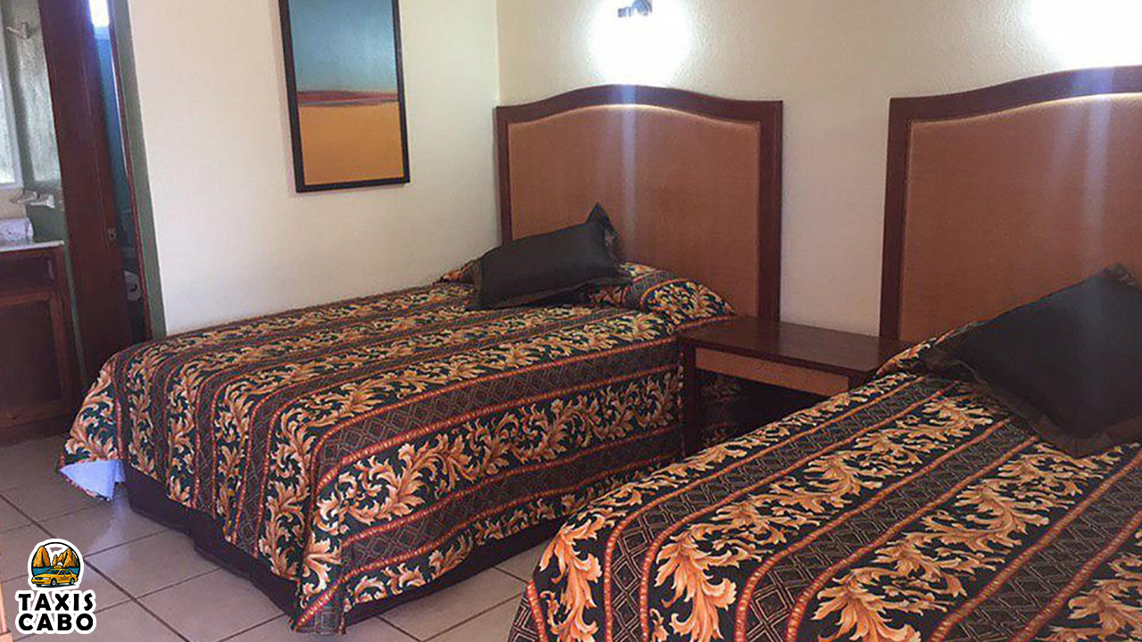 Transportación a Hotel Cactus Inn