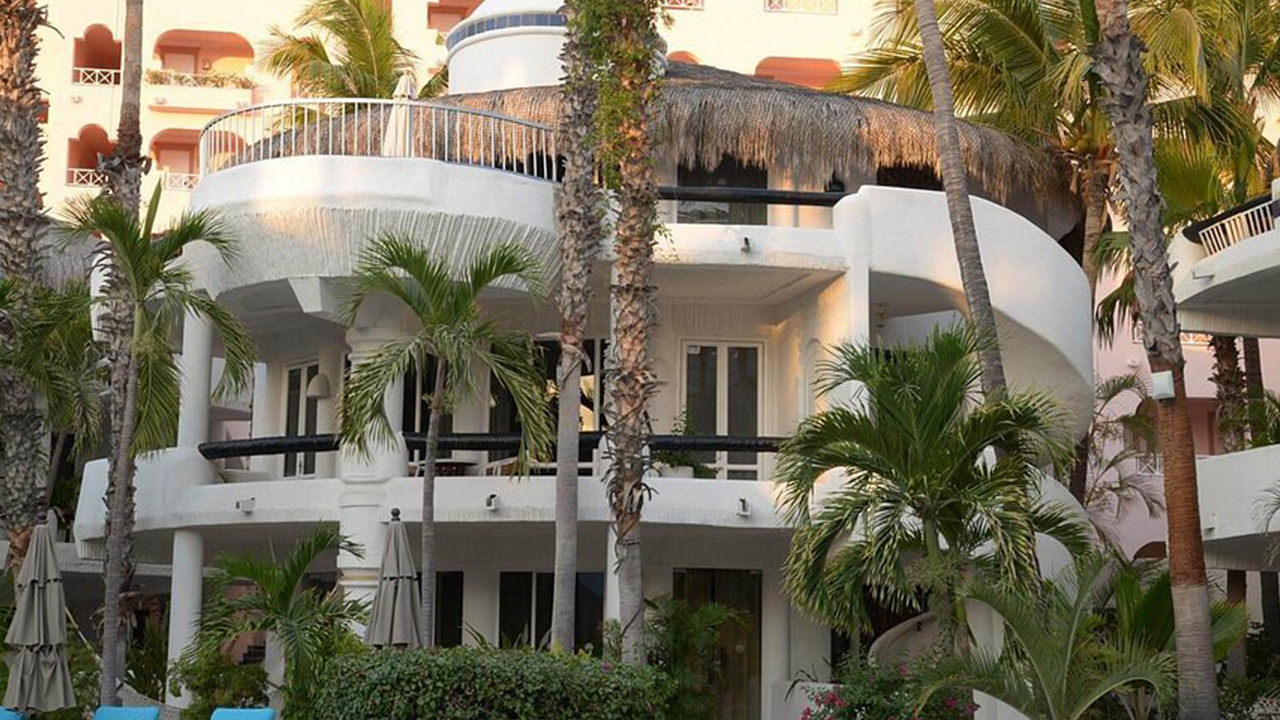 Club Cascadas de Baja Transportation